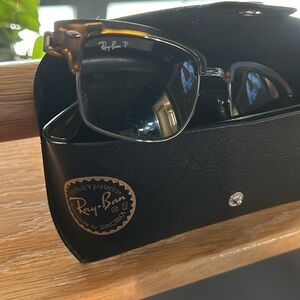 Ray-Ban Sunglasses with case